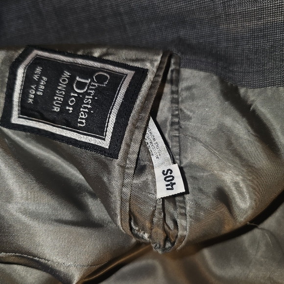 Dior Gray Sport Coat with Textured Fabric - Picture 5 of 5